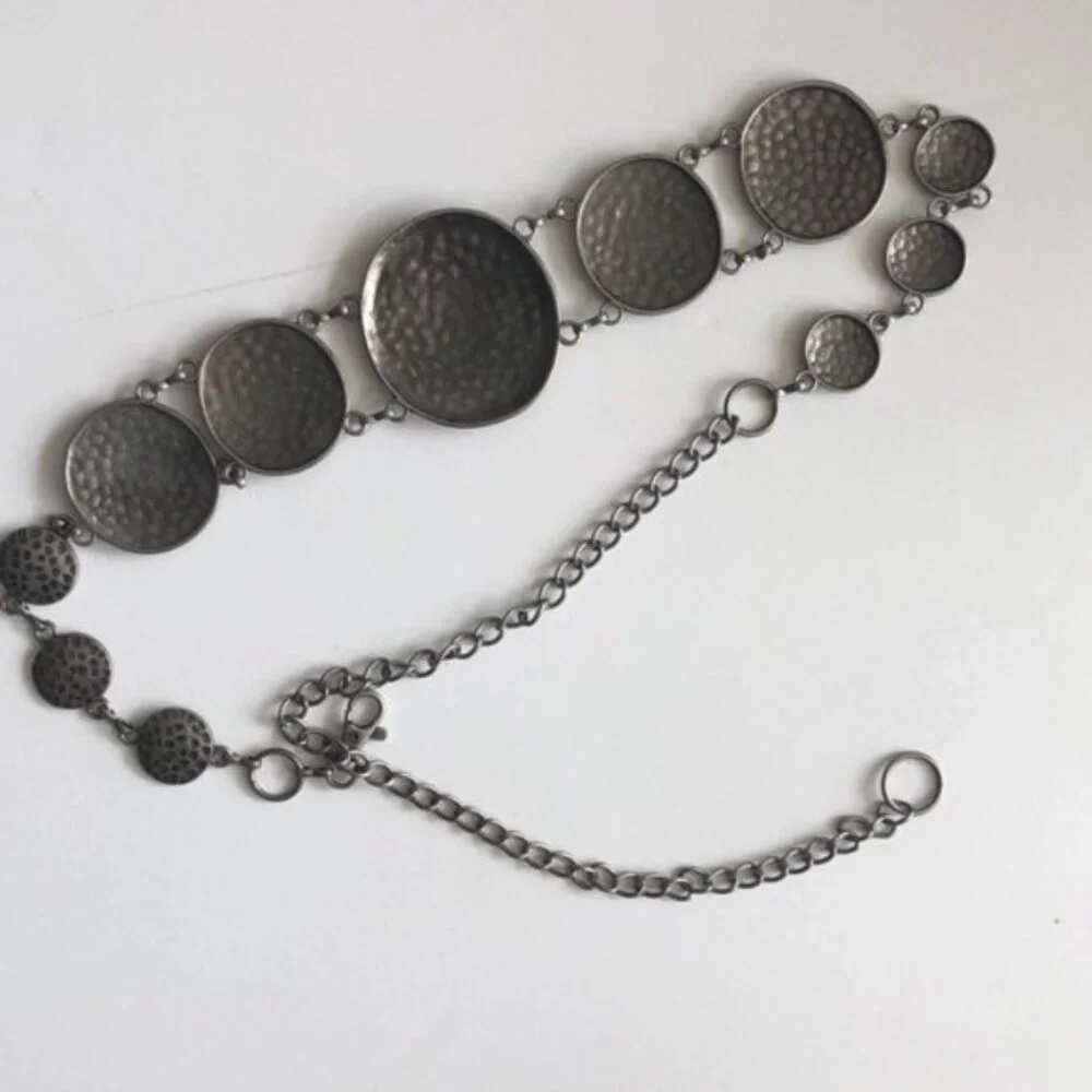 VTG Silver Tone Hammered Metal Medallion Belly Body Chain Link Belt